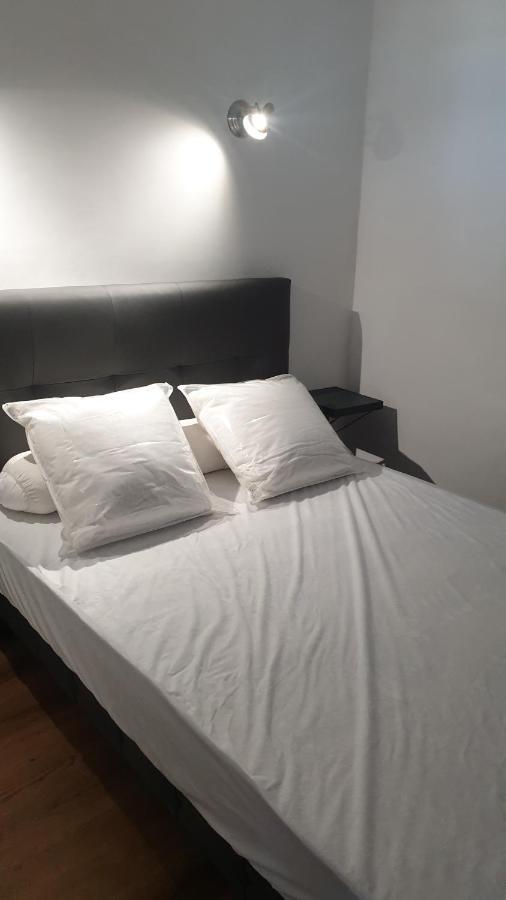 Les Vagues Au Balcon Apartment Емпуриабрава Екстериор снимка
