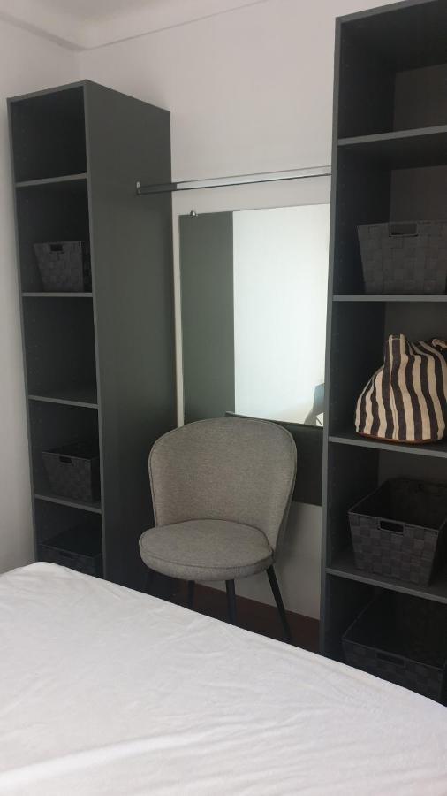 Les Vagues Au Balcon Apartment Емпуриабрава Екстериор снимка